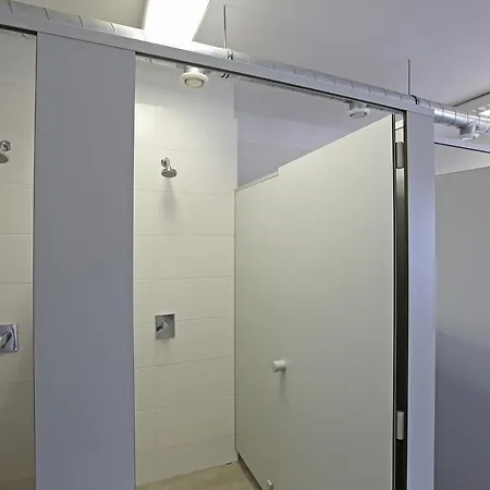 ホテル Montagehotel Living@linz リンツ