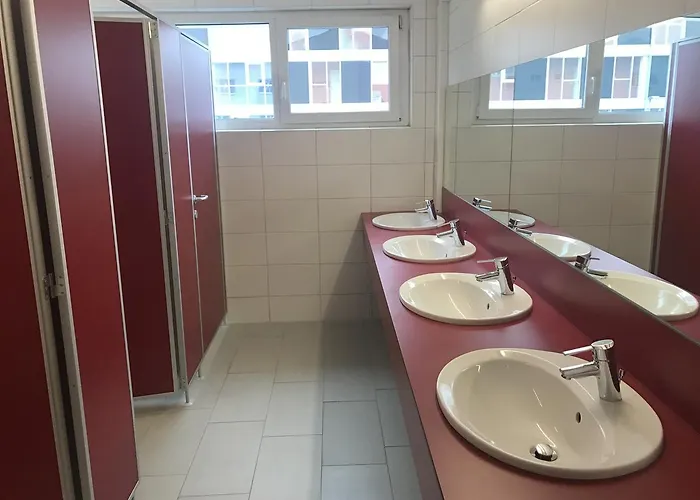 Montagehotel Living@linz لينتز